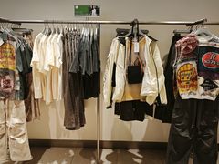 -URBAN REVIVO(西安Momopark店)