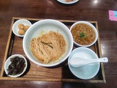 -蟹上黄·蟹黄面·江南糖水(人民广场店)