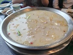 -老来福·非遗酸汤兔(凯旋路店)