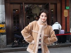 -莱莱小笼·乔艾