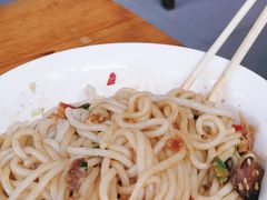 -牛八宝桂林米粉(八里庄店)