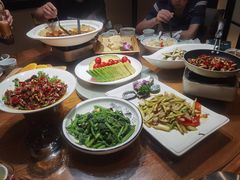 -黄泥岗·地道湖北菜(奥特莱斯店)