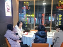 -阿瓦山寨·湘菜现炒·剁椒鱼头王(咸阳总店)