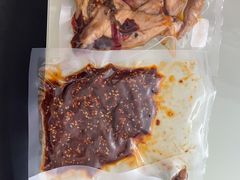 麻辣鸡翅尖-鑫记婆婆兔·成都特产·兔头手撕兔(太古里店)