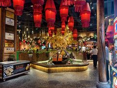 -老滇山寨•云南特色菜•地方菜•民族风情歌舞表演(金碧店)