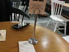 大堂-HELLO 27 意面·沙拉·帕尼尼