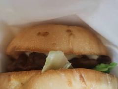 -必胜客(珠海路店)