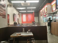 -许哥东北烧烤·铁丳烤串·宫后夹肉(繁花中心店)