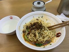 -刘国涛老杂酱(电报路店)