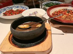 -千百味红餐厅·江西菜(绿地双子塔店)