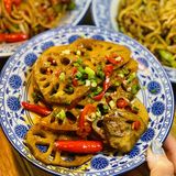 打卡人广网红江西米粉，看我挑战“变态辣”‼️