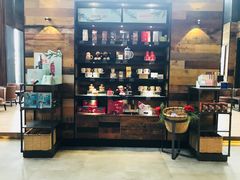 -星巴克(杭州桐庐立山国际店)