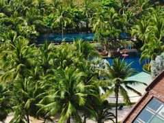 -三亚湾海居铂尔曼度假酒店