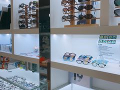 -广州宝岛眼镜武汉和光眼镜市场西区店