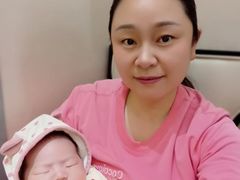 -爱的果实月嫂育婴师(世纪东方店)