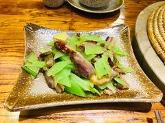 -滇香肴·云南菜蒸汽石锅鱼(云南北路店)