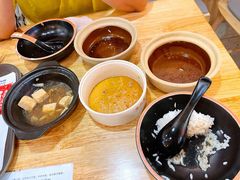 -万和春排骨砂锅米饭(新业广场店)