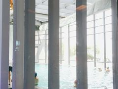 -上海滴水湖皇冠假日酒店