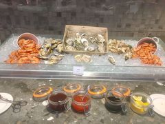 -BLU 全日制餐厅(上海安曼纳卓悦酒店)