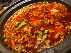 -小饕荟雅安贡椒鱼鲜馆(广福桥店)