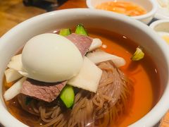 -萨拉伯尔(燕莎友谊商城店)