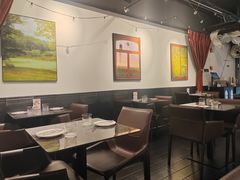 -LESCEDARS Brasserie Bistro香柏树