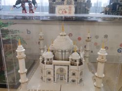 -E.L.K造型momopark店