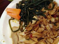 -皇品世家牛排(七一路店)