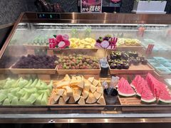 -一绪に和牛寿喜烧(罗湖益田假日店)