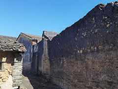 -皇思扬古围村