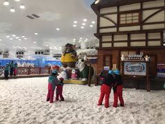 -长沙湘江冰雪世界