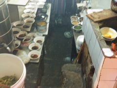 -黎氏老太婆小面馆(临华大厦店)