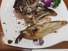 -青瓦餐厅·生鱼片·韩园烤肉(西塔店)