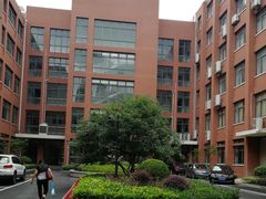 -上海科学技术职业学院