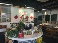 -瓜西西重庆火锅(花溪店)