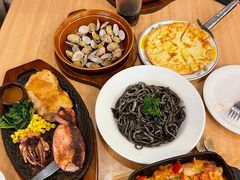 -萨莉亚意式餐厅(长安万达店)