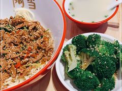-阿当·小炒牛肉面(人广店)
