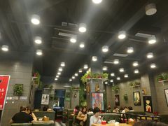 大堂-愉肴麻辣香锅(中山路店)