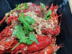 麻辣小龙虾-最先生·烧烤·火锅·音乐聚会餐厅(大悦城店)