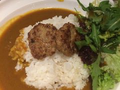 -玛格萝妮(汇智国际商业中心店)