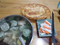 -小汉食馄饨店