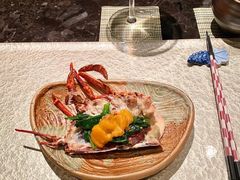 法国蓝龙虾配海胆-Ginza Onodera铁板烧(外滩十八号店)