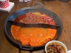 -萍姐火锅·公路夜市(武汉首店)