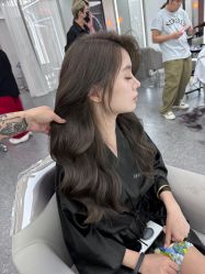 -艾美A·M Hair Salon