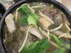 牛尾丸子砂锅-清真·穆萨砂锅(大皮院店)