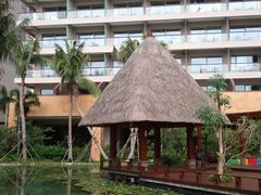 -三亚湾海居铂尔曼度假酒店