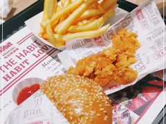 -The Habit Burger Grill 哈比特汉堡(爱琴海店)