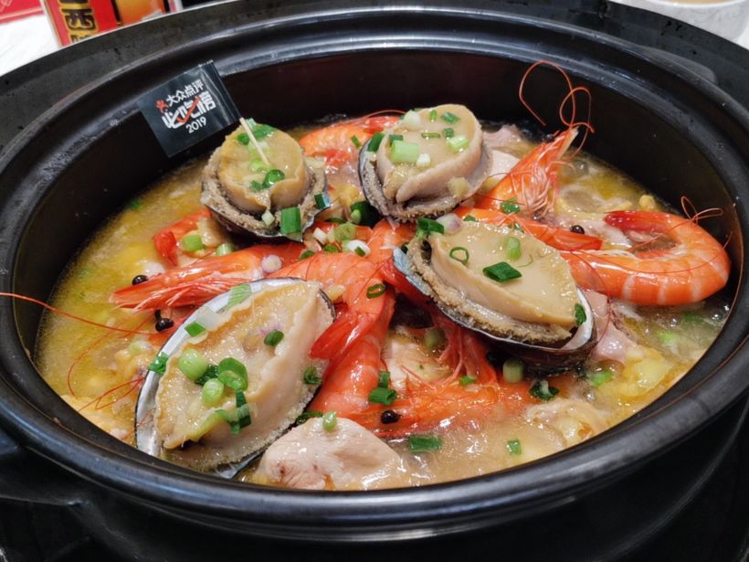 虾 鲍鱼 鸡 油麦菜