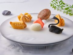 天鹅榴莲酥-鲜塘宴·千岛湖大鲫鱼(南湖店)