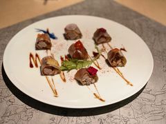 -穹六人间 people 6(岳阳路店)